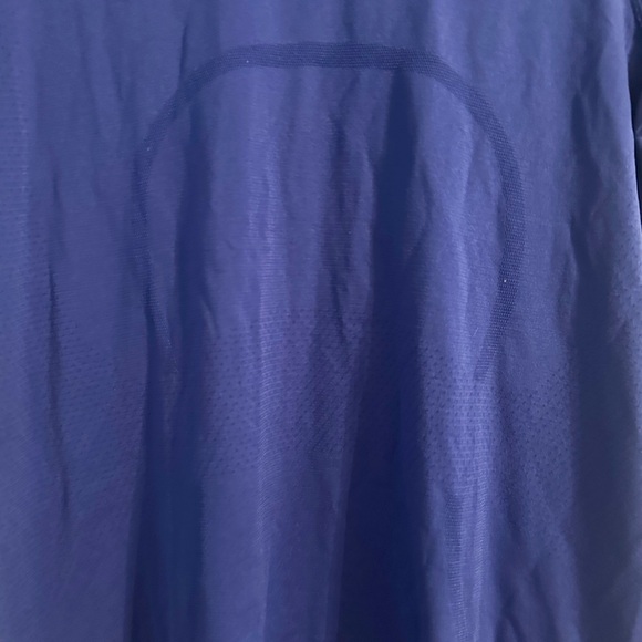 Lululemon Athletica Blue Fitted Short Sleeve swiftly tech Tee - Picture 2 of 7